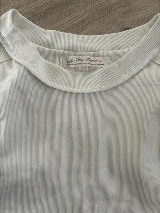 Free People We The Free Kate Tank Tee Top White Sz Medium - Picture 2 of 6